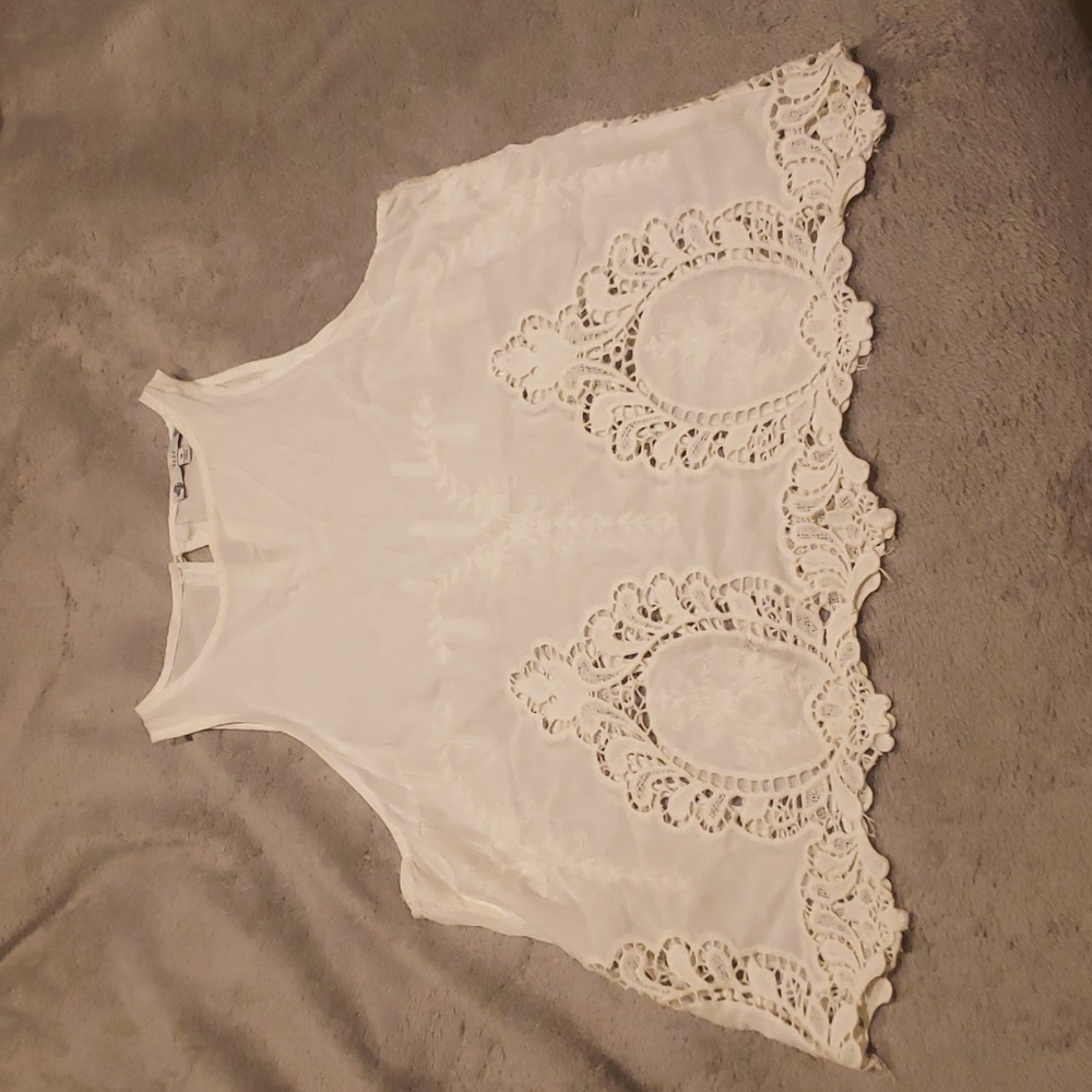 Iris White Lace Tank/Blouse